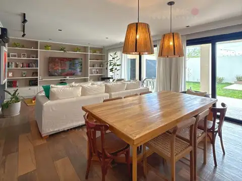 Casa en Venta 1 año