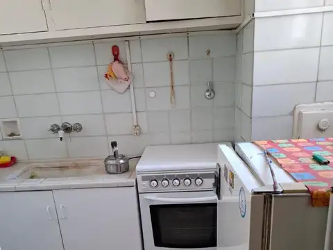 Falucho 1700 , Piso 6