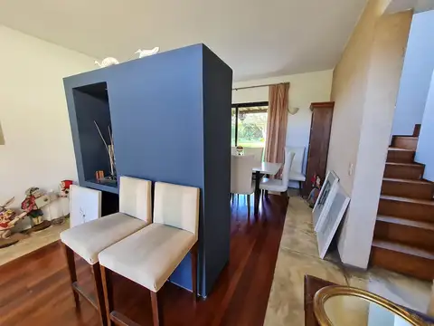 Casa en Alquiler de 3 dormitorios