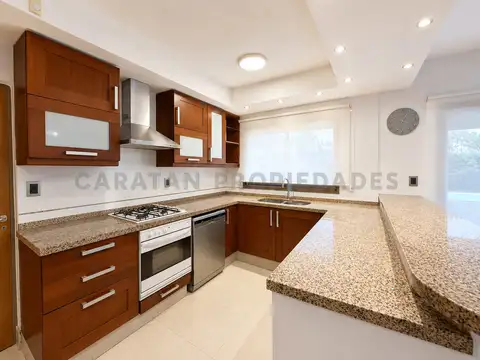 Casa en Alquiler 16 años