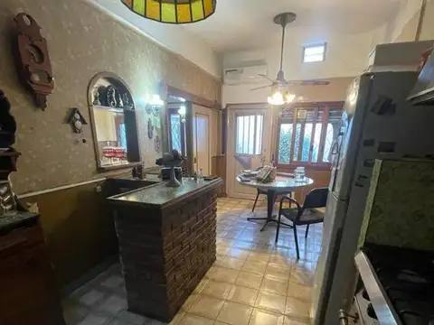 Depto Tipo Casa 3 ambientes con 2 baños