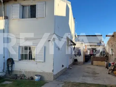 DUPLEX EN VENTA 3 DORMITORIOS.PATIO