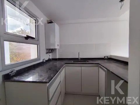 Departamento en venta de un dormitorio en calle 56 entre 8 y 9 - La Plata