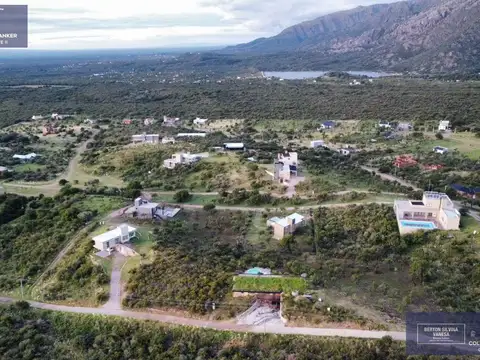 VENTA CASA BARRIO AGUAS BLANCAS