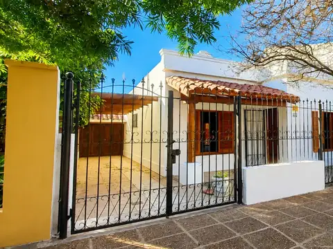 VENTA CASA 4 DOR B° PARQUE CAPITAL APTA CREDITO