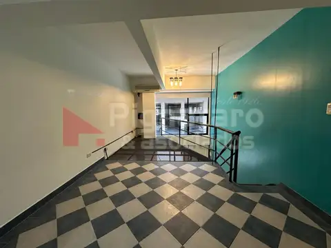 Departamento en Alquiler en Villa Pueyrredon, $ 700.000