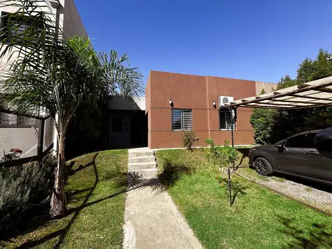 Casa en Venta en Rincón de Milberg, USD 170.000