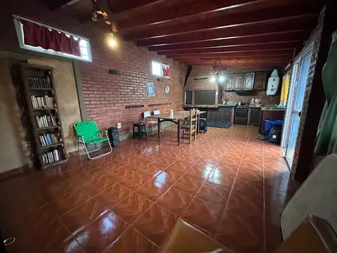 Depto Tipo Casa en Venta de 3 ambientes