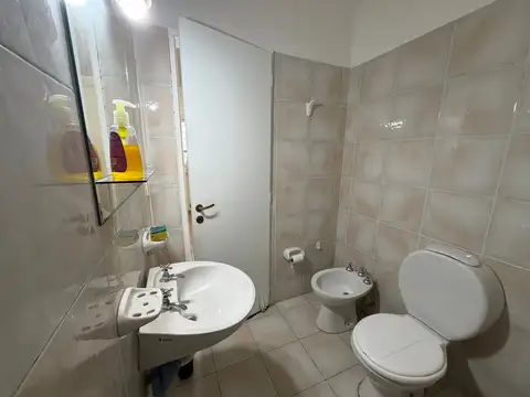 Chacabuco 1100, Piso 1