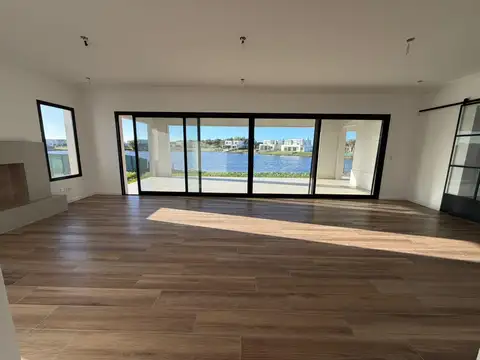 Casa en Venta en Villanueva, USD 540.000