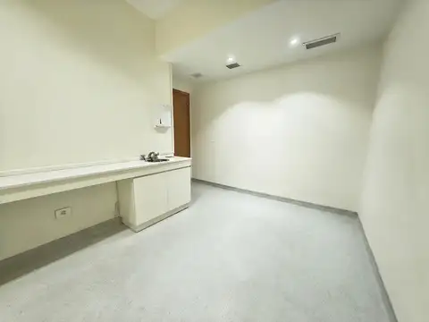 Oficina en Alquiler en Barrio Norte, $ 1.920.000