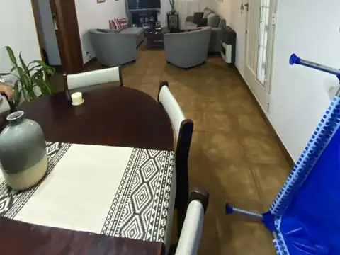 SE VENDE DPTO 5 AMB EN BARRIO PIEDRABUENA