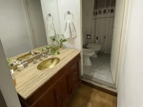 Departamento en Venta de 5 dormitorios