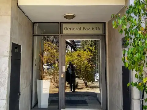 Av. Gral Paz 600, Piso 11