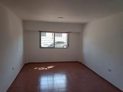 Departamento en Venta en Azcuenaga, USD 24.000