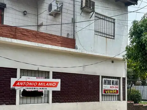 DUPLEX 3 AMBINETES CON 2 BAÑOS.-