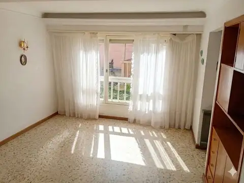 Calle 15 700