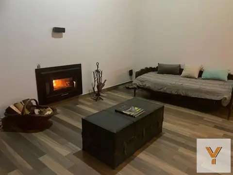 Chacra en venta - 2 Dormitorios 2 Baños - Cocheras - 67.500Mts2 - Pergamino