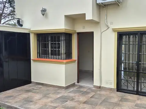 Duplex 3 dorm, Los Juncaros 92, Tres Cerritos
