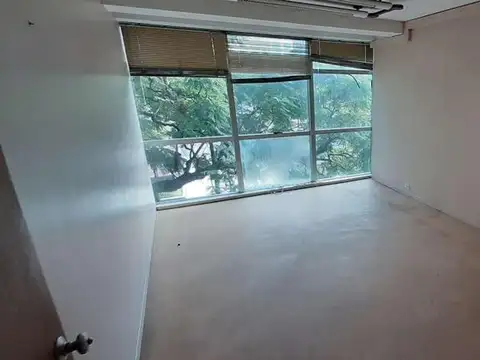 Oficina Monoambiente con 2 baños