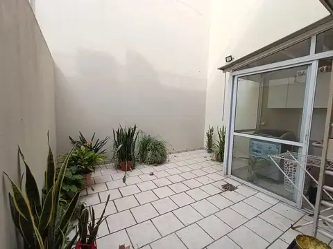 Depto Tipo Casa en Venta 16 años