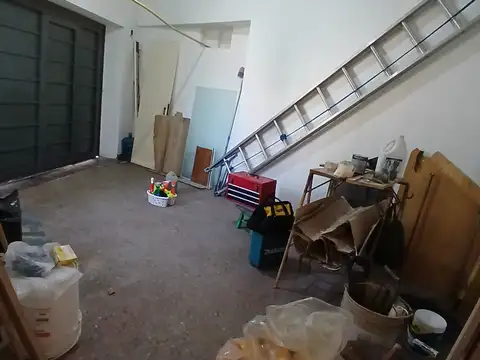 Casa en Alquiler con 1 cochera