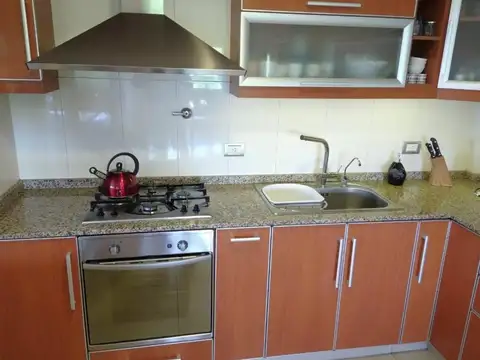 Depto Tipo Casa en Venta en El Palomar, USD 138.000