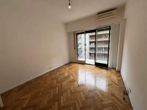 Departamento en Alquiler en Parque Las Heras, $ 950.000