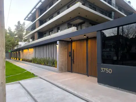 venta monoambiente con patio parque leloir