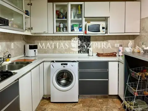Casa 6 ambientes con 3 baños