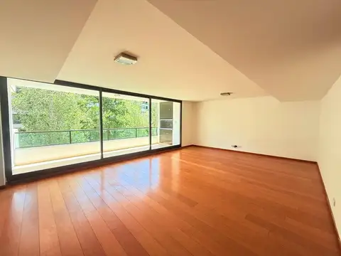 Departamento en Venta de 5 ambientes