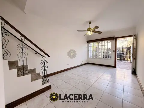 Casa en Alquiler en Villa Ballester, $ 1.300.000
