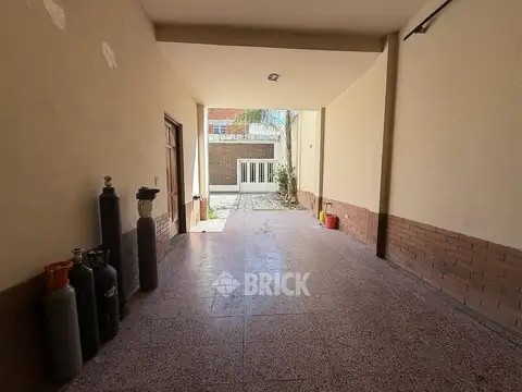 Depto Tipo Casa en Venta con 1 cocheras