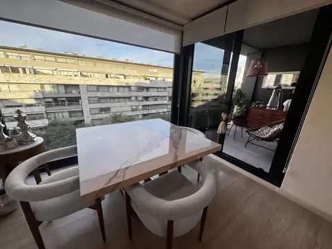 Juana Manso 1500, Piso 8