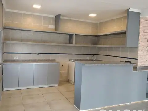 Casa en Alquiler de 3 dormitorios
