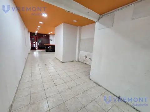 Av. Corrientes al 3500 Almagro PB y sótano