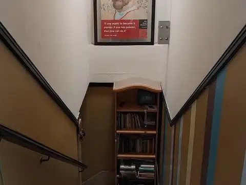 Depto Tipo Casa en Venta 60 años