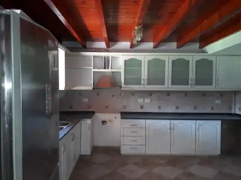 Casa en Venta en Moreno, USD 140.000