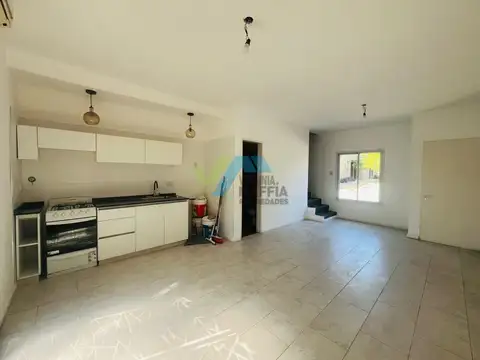 Casa en Alquiler al Oeste