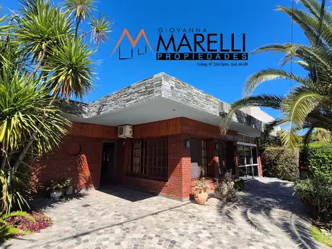 Casa en venta en Country Las Lajas