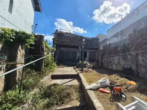 VALOR NEGOCIABLE  Casa en Venta 3 ambientes   Galpón en Lugano