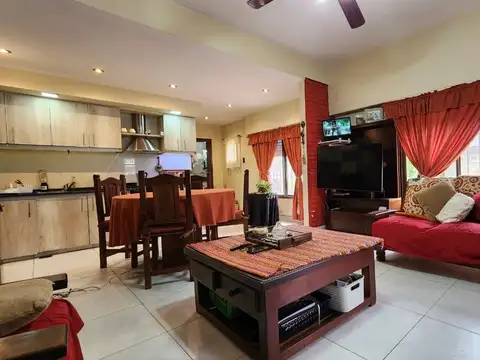 PH 4 amb en venta c/coch en Lanús APTO CRÉDITO
