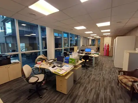 Av. del Libertador 100