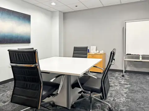 Oficina privada en alquiler – Regus Montevideo, Tres Cruces