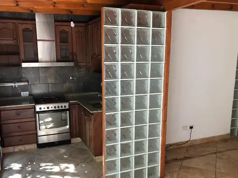 NUEVO PRECIO - PH - 3 AMB - PLANTA BAJA INTERNO - PATIO Y FONDO - APTO CREDITO