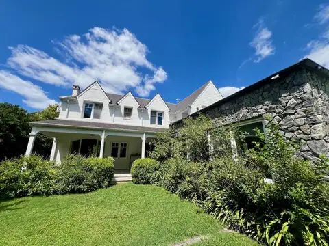 Casa en Venta de 4 dormitorios