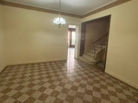 En Venta Casa 4 Dormitorios - Pleno Centro