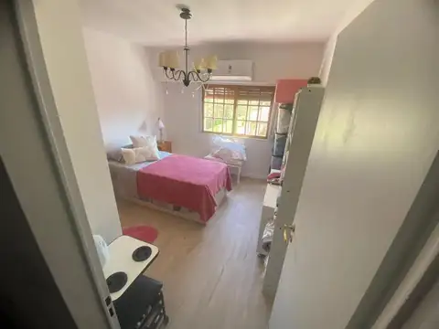 Departamento 5 ambientes con 2 baños