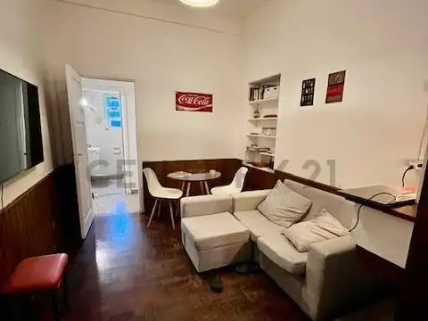 VENTA PH EN PLANTA BAJA , ENTRADA INDEPENDIENTE, GARAGE Y JARDIN CON PISCINA!