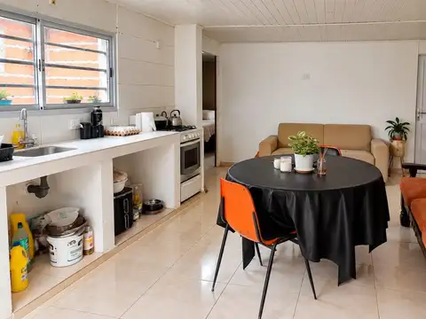 Depto Tipo Casa en Venta 26 años